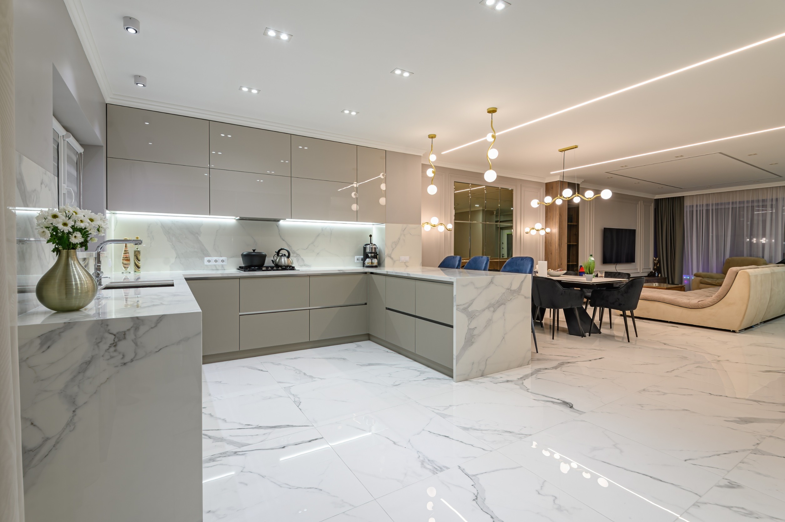 pavimento cucina in marmo